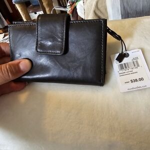 Mundi NWT MINT!!!Black Genuine Leather Wallet Tri Fold and Pocket Wallet